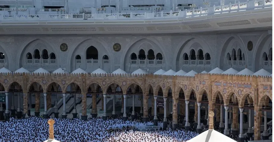 السعودية.. محاولة انتحار داخل المسجد الحرام (فيديو)