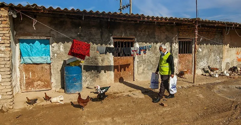 التضخم في إيران: غلاء معيشة يتحول إلى أزمة بنيوية تهدد الاستقرار الاجتماعي