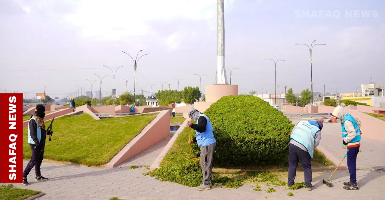 تأخر رواتب عمال البلدية يتسبب بتكديس النفايات في الرمادي