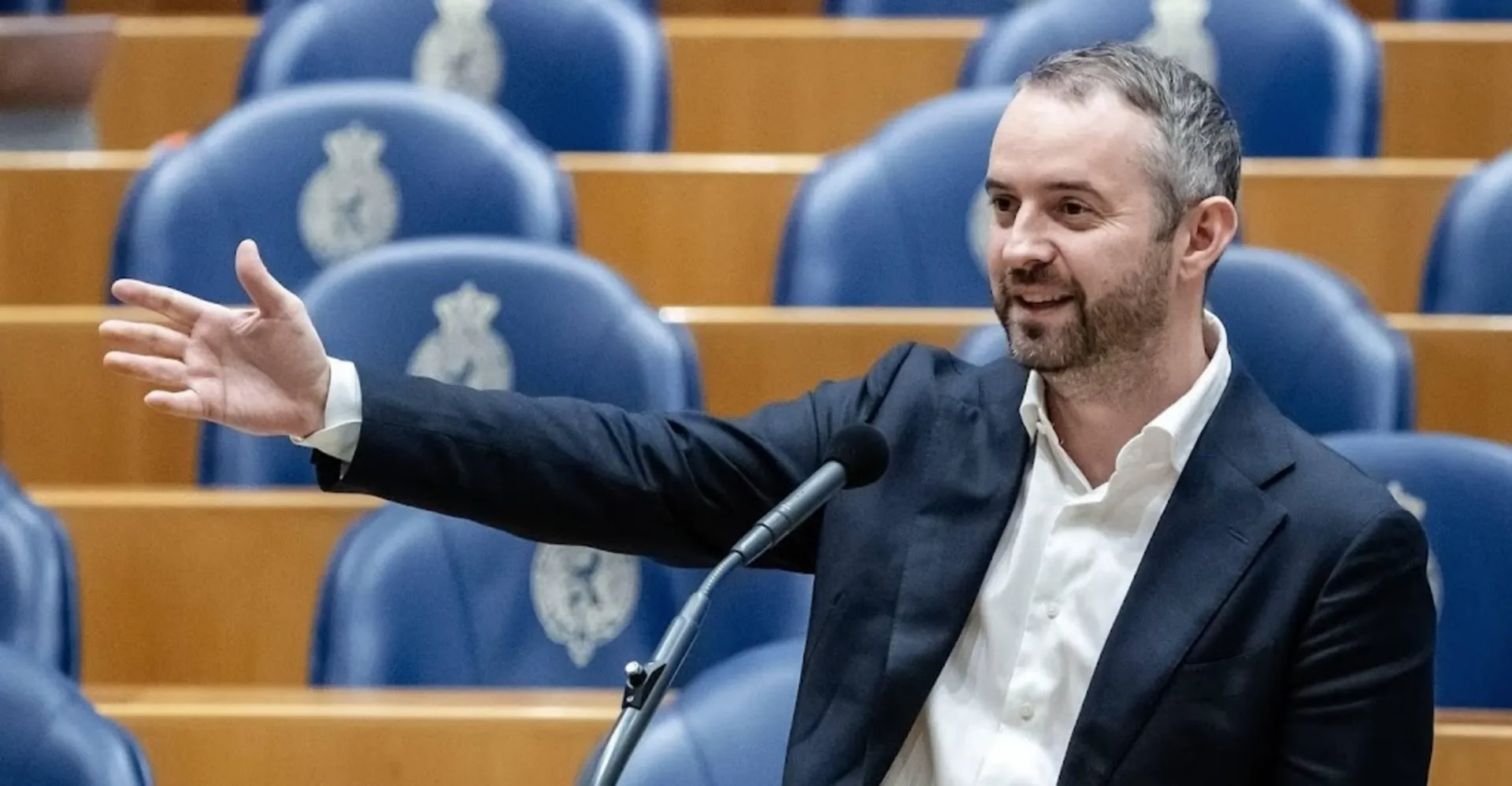 سياسي هولندي: العراق وفنزويلا حلقتان في صراع أميركي على النفط