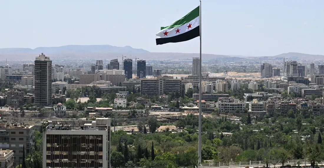 سوريا.. الدفاع تتهم "قسد" بهجوم على نقطة عسكرية والأخيرة تنفي