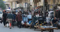 "الدولار لن يكون الأثر الوحيد" .. توقعات بزيادة أسعار السلع ومعدلات التضخم بالعراق