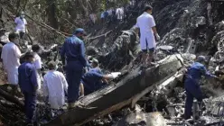 چیرووک ئەو ژنە کە خوەی تەنیا لە وەخوارکەفتن فڕۆکەیگ رزگار بوی