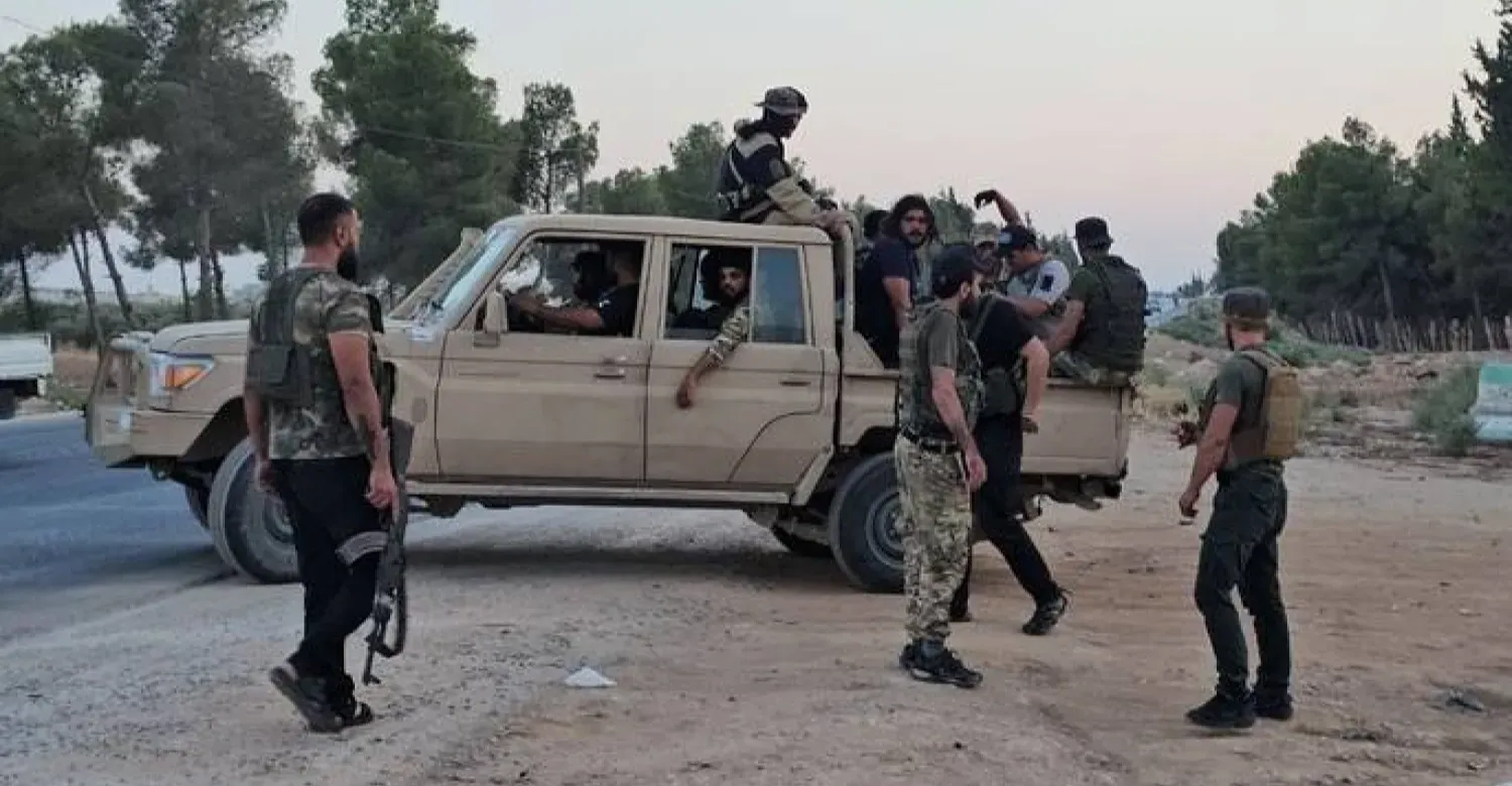 اشتباكات حلب.. الدفاع السورية تتهم "قسد" ببدء الهجوم وتقر باستهدافها