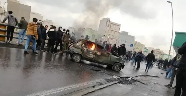 إحصائية كبيرة لعدد القتلى والمعتقلين في الاحتجاجات الإيرانية
