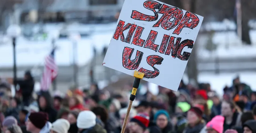 غضب واحتجاجات في الشارع الأميركي