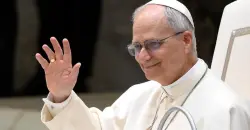 Pope Leo urges dialogue and peace in Iran and Syria