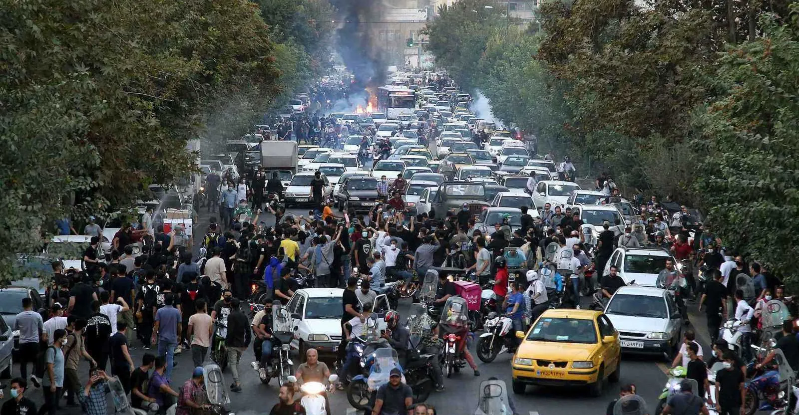 منظمة حقوقية: مقتل 648 متظاهراً في احتجاجات إيران