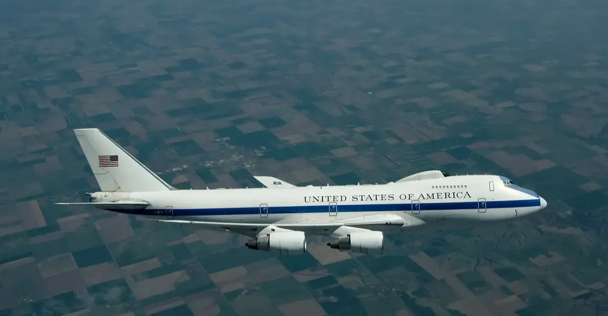 طائرة "يوم القيامة" تحلق في سماء أميركا.. هل العالم مقبل على حرب نووية؟