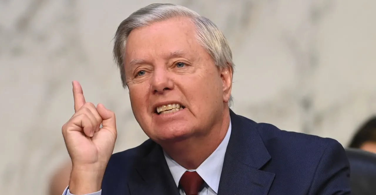 سيناتور أميركي يحذر دمشق من "رد فعل" على إثر انتهاك حقوق الكورد