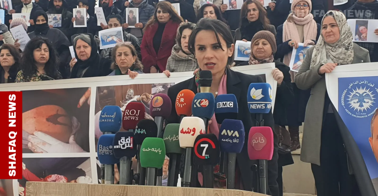 ناشطون في السليمانية يحتجون على الاعتداءات بحق الكورد في سوريا (صور)