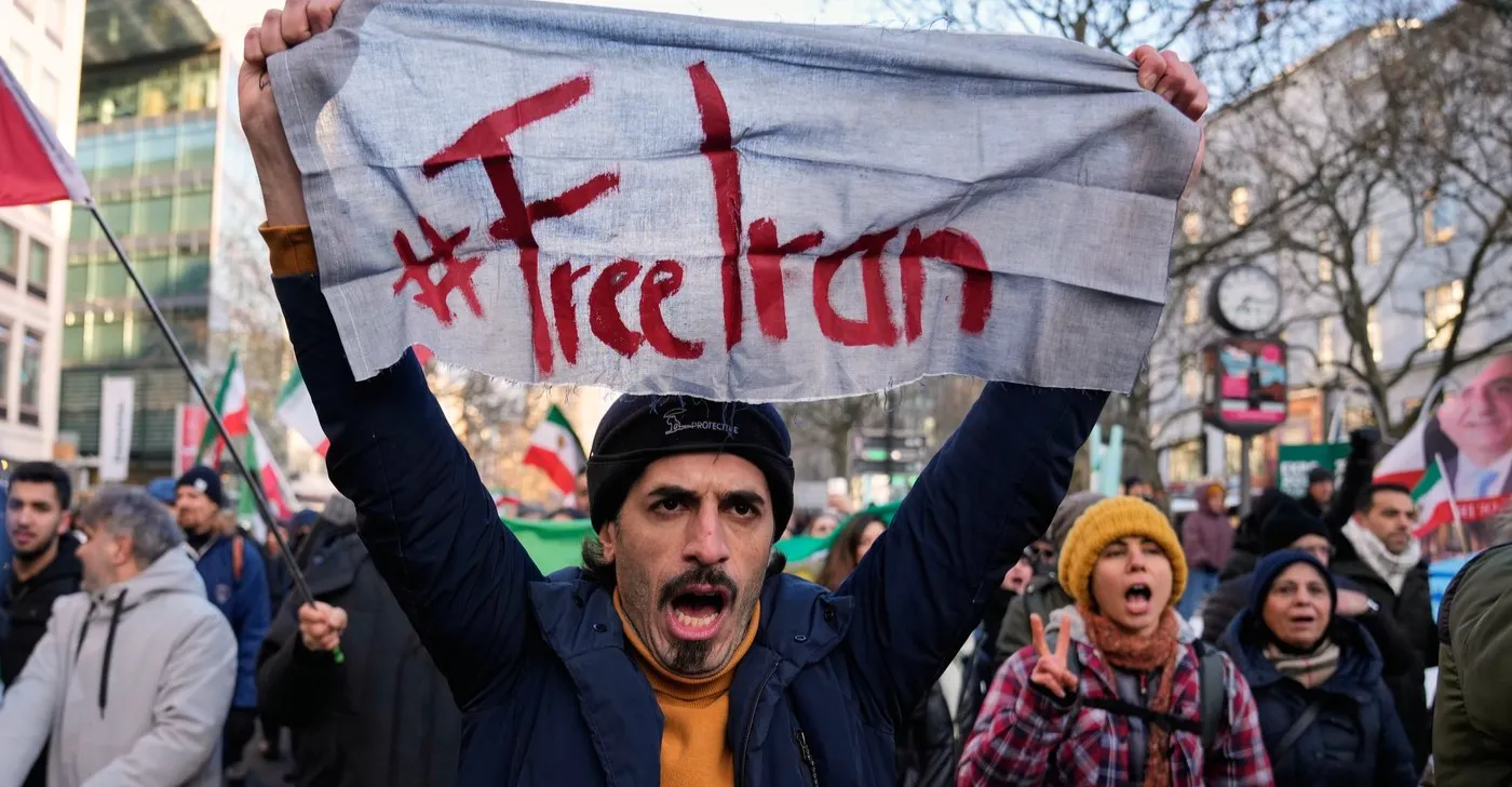 رويترز: نحو 5 آلاف إيراني قتلوا خلال الاحتجاجات