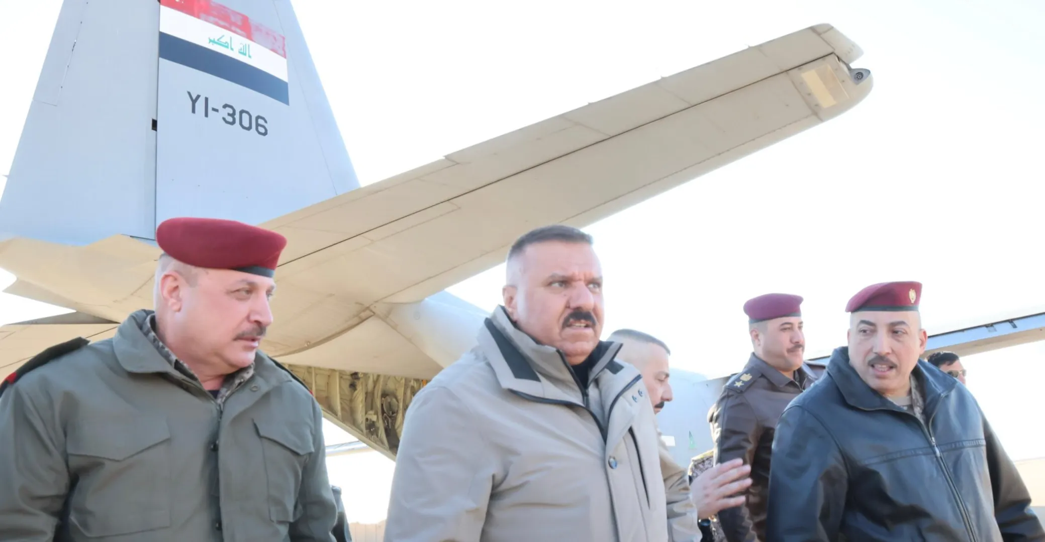 بعد الانسحاب الأميركي .. وزير الداخلية العراقي يزور قاعدة عين الاسد