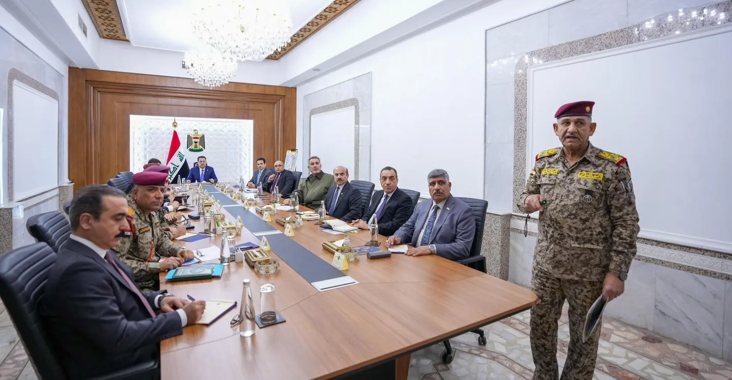 Iraq orders response to any Syria border breach, backs Kurdish Peshmerga