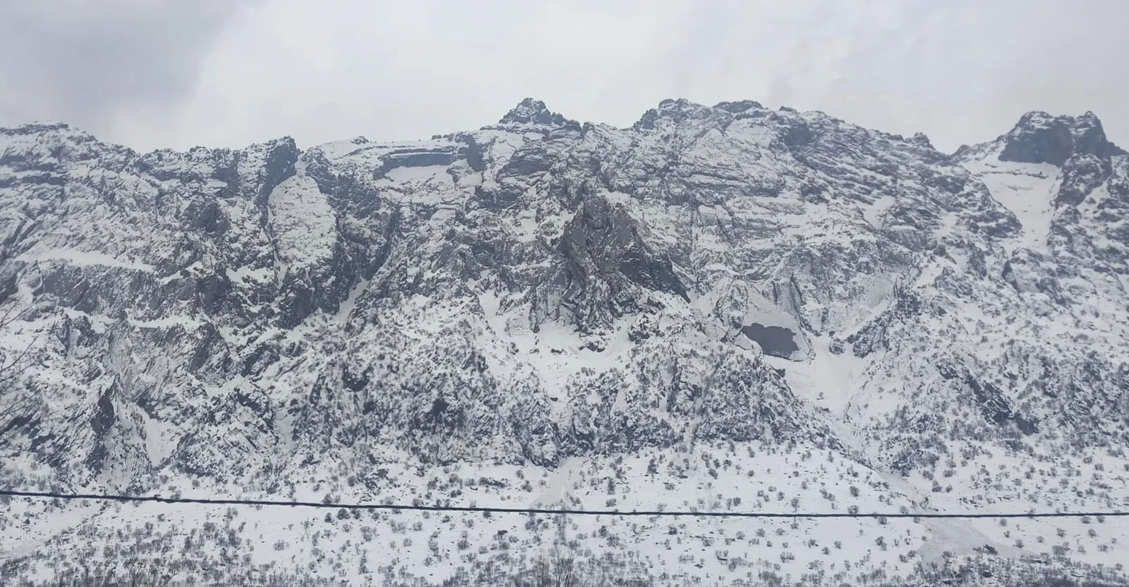 الثلوج تغطي نينوى وكركوك (صور)