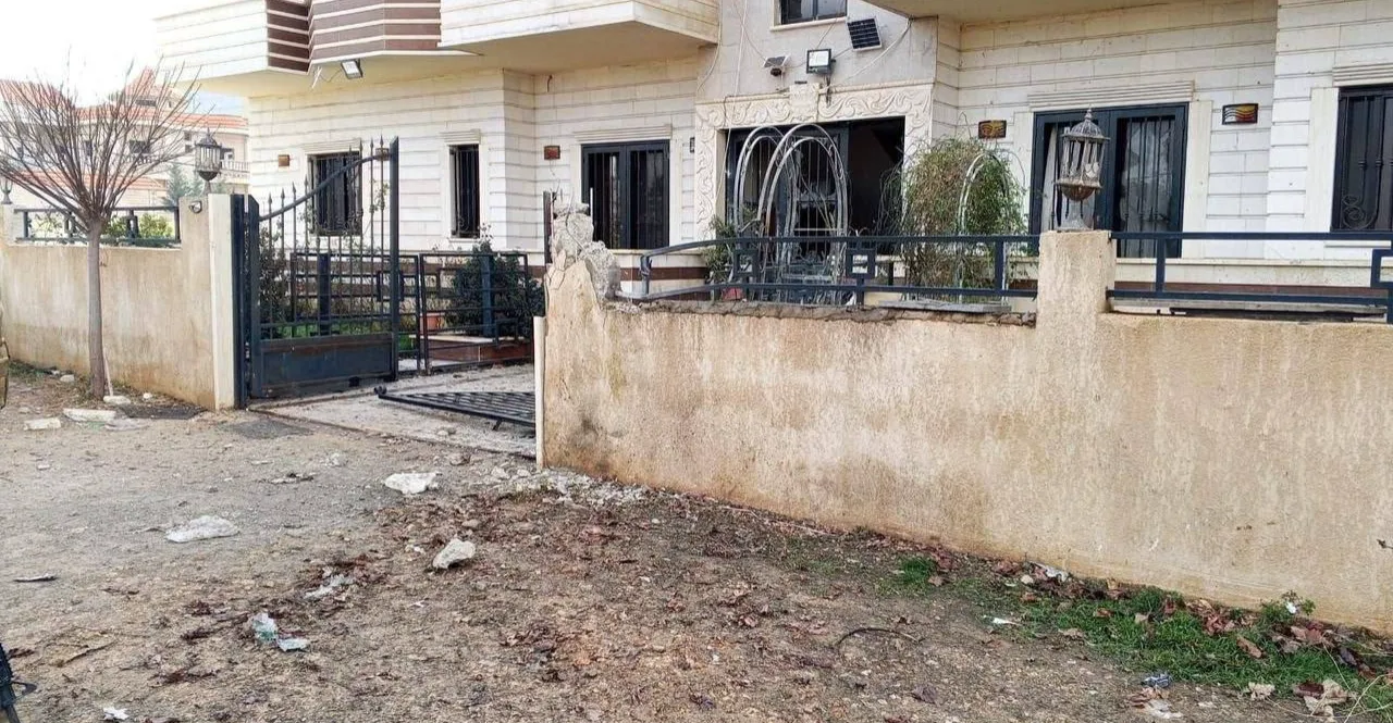 مسيرة إسرائيلية تشن غارتين في بعلبك شرقي لبنان