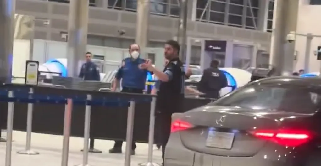 حادث أمني داخل مطار ديترويت الاميركي (فيديو)