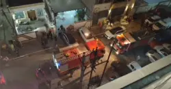 بغداد.. إنقاذ أسر من الاختناق داخل بناية سكنية بالكرادة (فيديو)