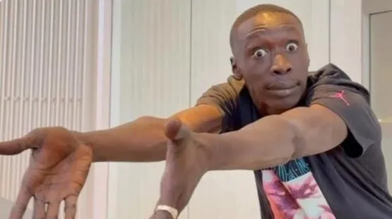 تیک تۆکتەریگ وەناوبانگ وە پویل فرەیگ روخسار خوەی فرووشێد