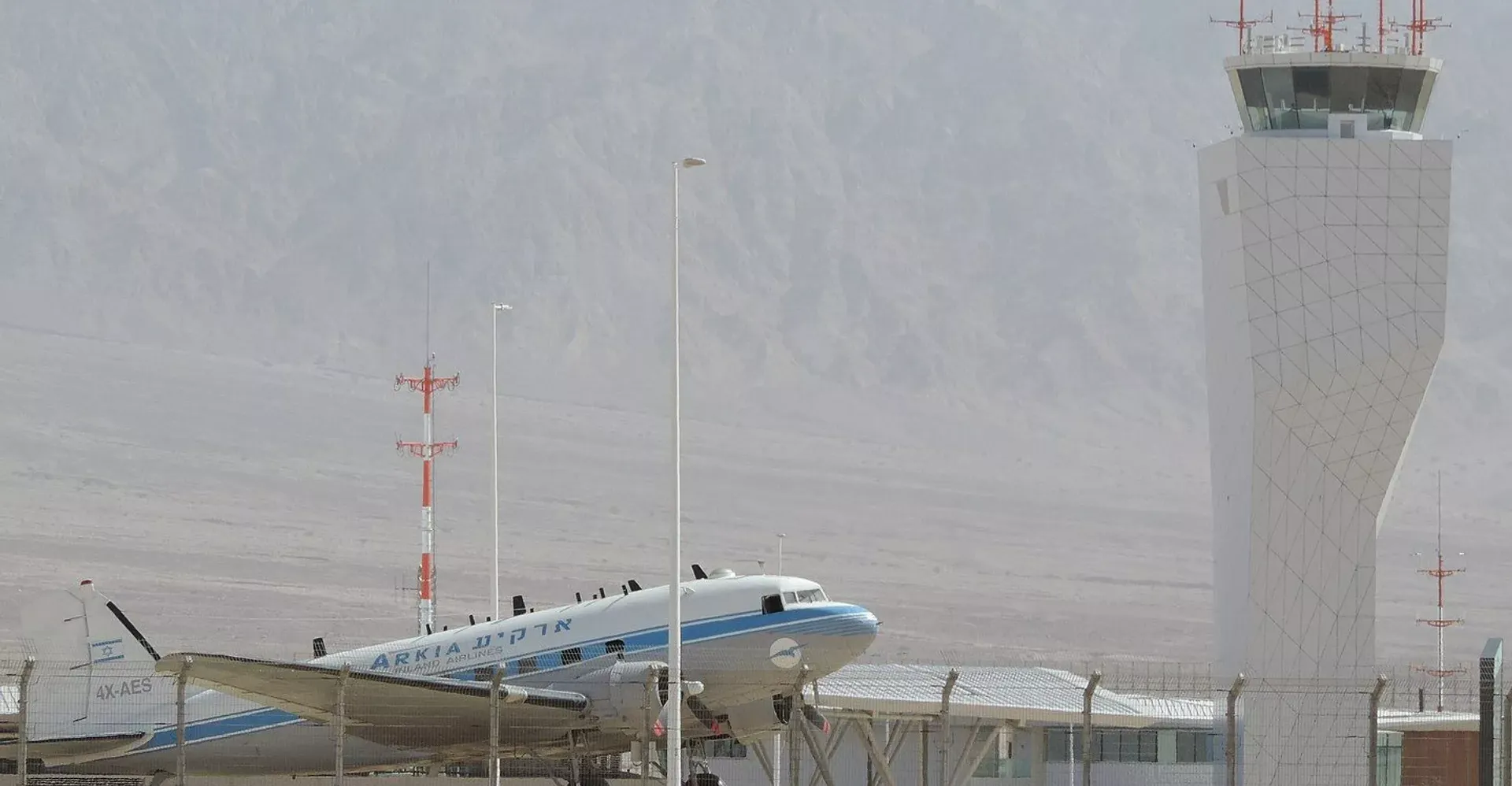 إسرائيل تعتزم إجلاء 42 ألف سائح تحسباً لهجوم إيراني محتمل