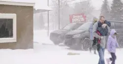 تحذيرات من عاصفة "القنبلة الإعصارية" تضرب نيويورك