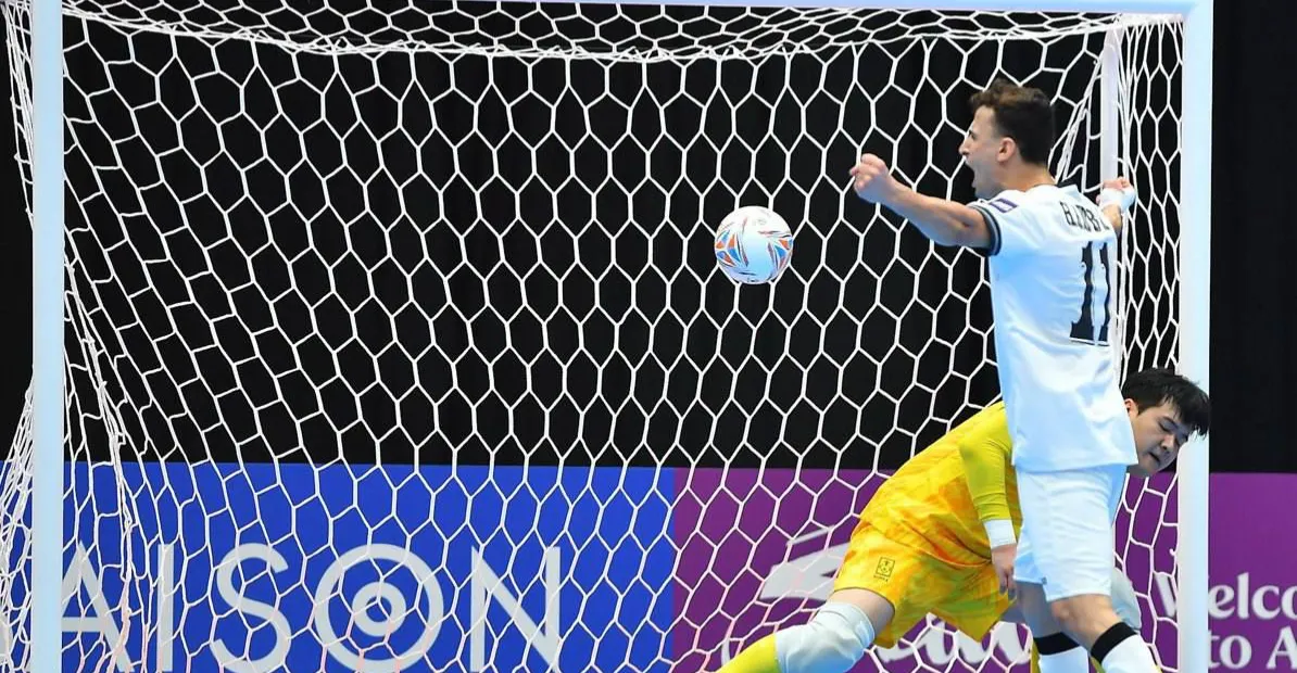 العراق يهزم كوريا الجنوبية ويحقق فوزه الثاني في كأس آسيا لكرة الصالات