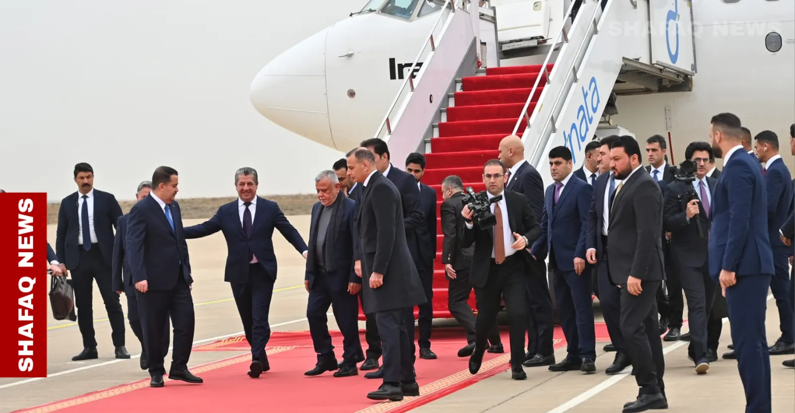 وفد الإطار يصل أربيل بزيارة رسمية (صور)