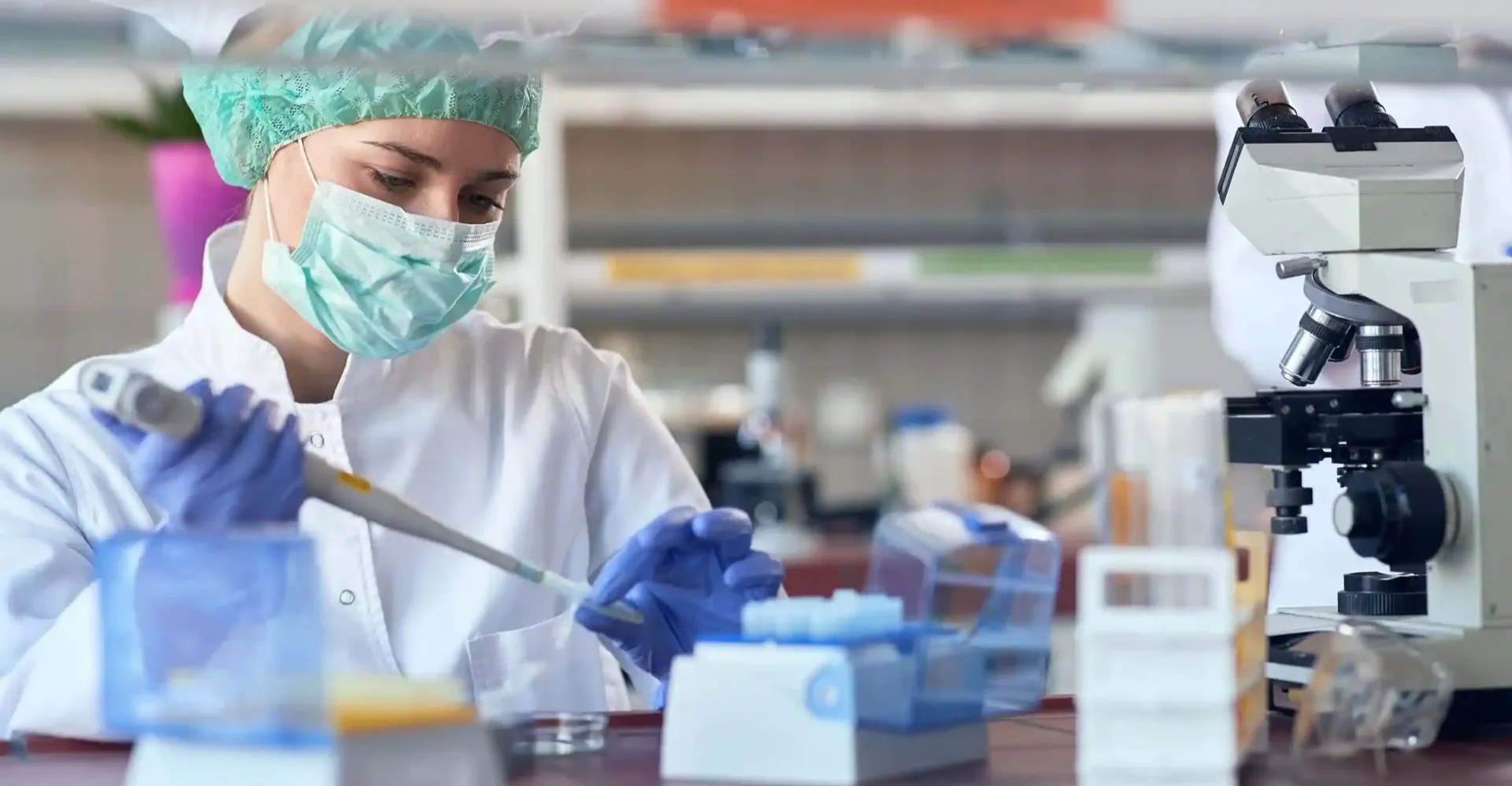 أداة ذكاء اصطناعي تكشف انتشاراً واسعاً لأبحاث سرطان مزيفة