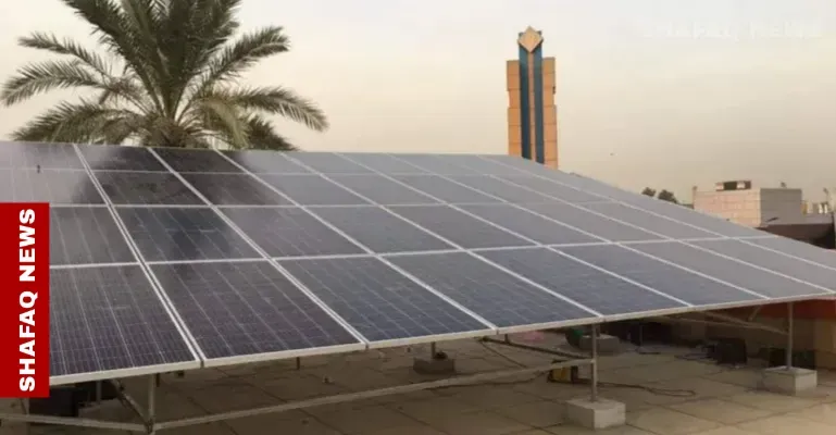 Iraq orders ministries to adopt solar power