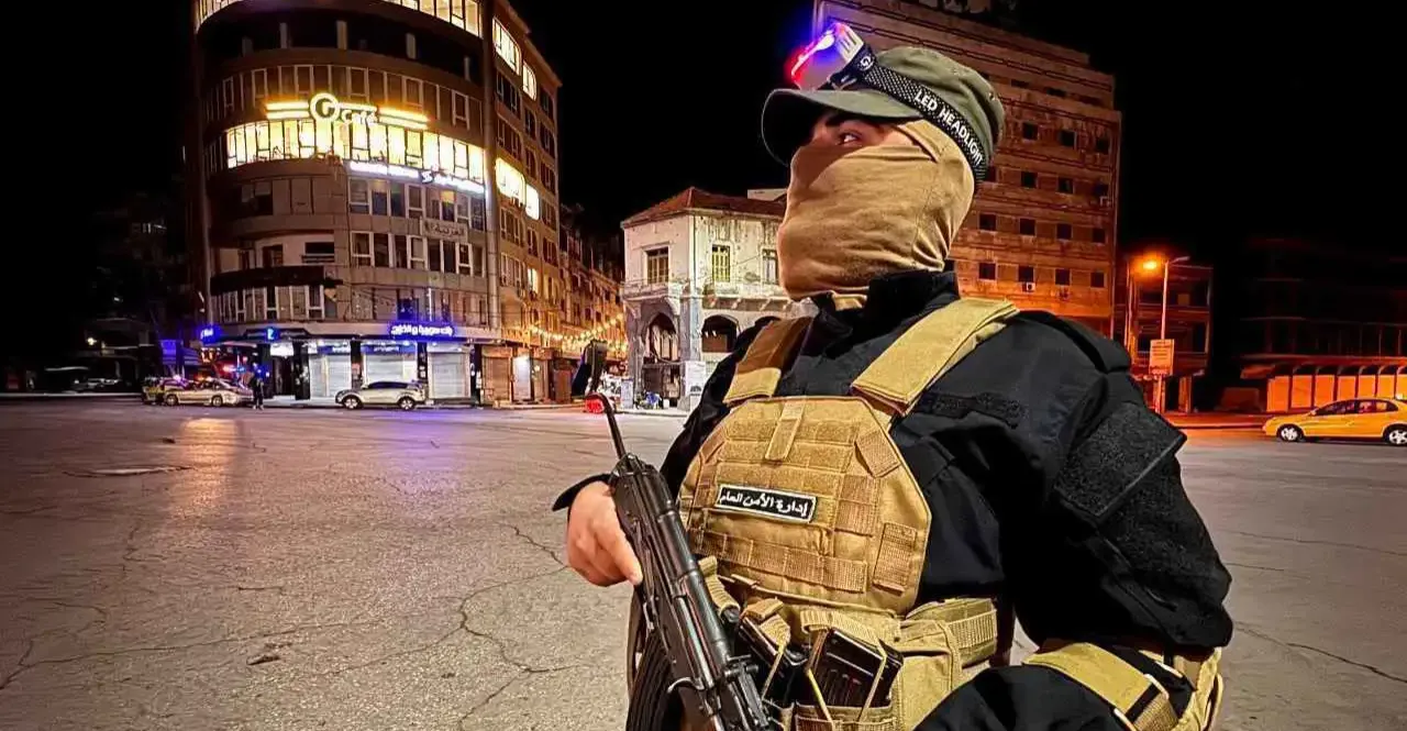 سوريا.. إصابة 9 مدنيين بهجوم مسلح في ريف حمص الغربي