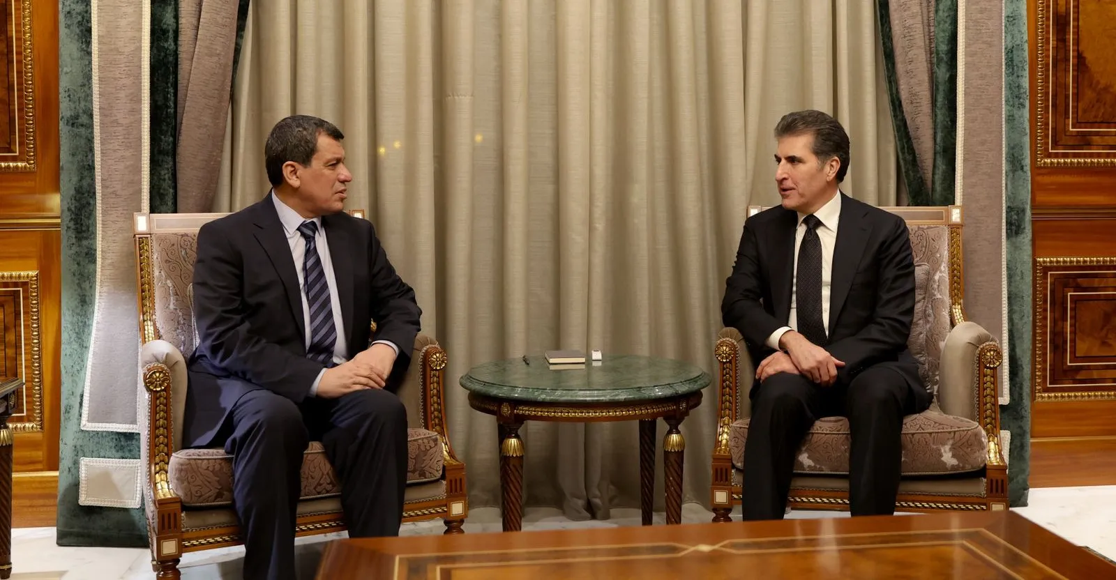 نيجيرفان بارزاني يستقبل مظلوم عبدي في أربيل