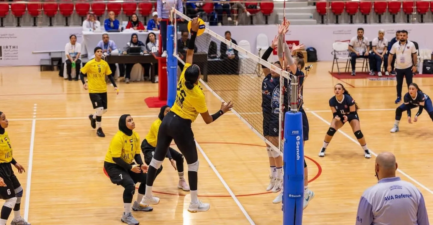سيدات العراق للكرة الطائرة يحققن أول فوز في الدورة العربية للأندية