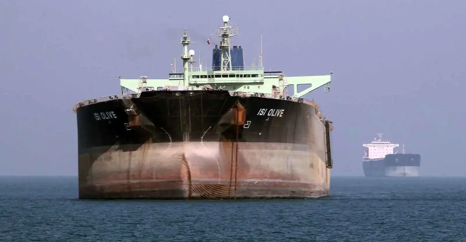 الهند توقف 3 ناقلات نفط مرتبطة بإيران بتهمة التهريب