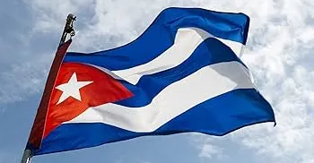 كوبا تعلق تزويد الطائرات بالوقود شهراً بسبب القيود الأميركية