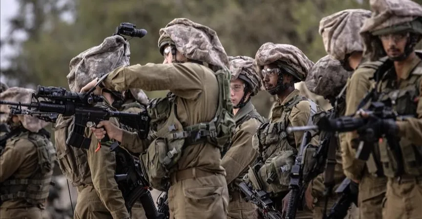 إسرائيل.. تحقيق باستخدام معلومات "أمنية خطيرة" من قبل مسؤولين كبار