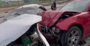 اصطدام يودي بحياة سائق ويصيب آخر وسط البصرة.. فيديو