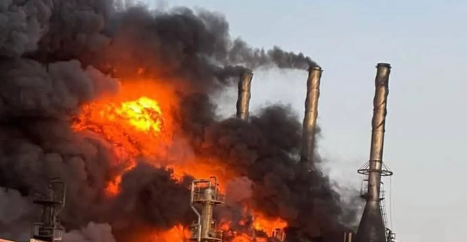 وفاة موظف ثانٍ متأثراً بإصابته جراء الانفجار بمصفى بيجي