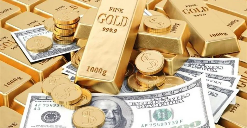 الذهب يتراجع مع صعود الدولار