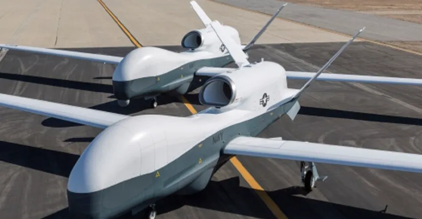 رصد طائرتي استطلاع أميركيتين قرب مضيق هرمز وخليج عُمان