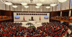 البرلمان التركي يصوت على تقرير لدعم إنهاء الصراع مع حزب العمال الكوردستاني