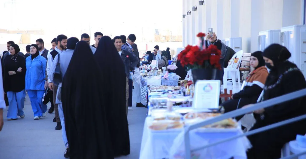 وفد حرفي من إيلام يستعرض نتاجاته في جامعة عراقية (صور)