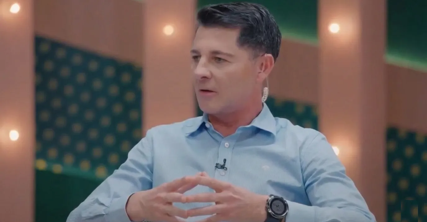 كاساس يكشف أسراراً صادمة من كواليس المنتخب العراقي