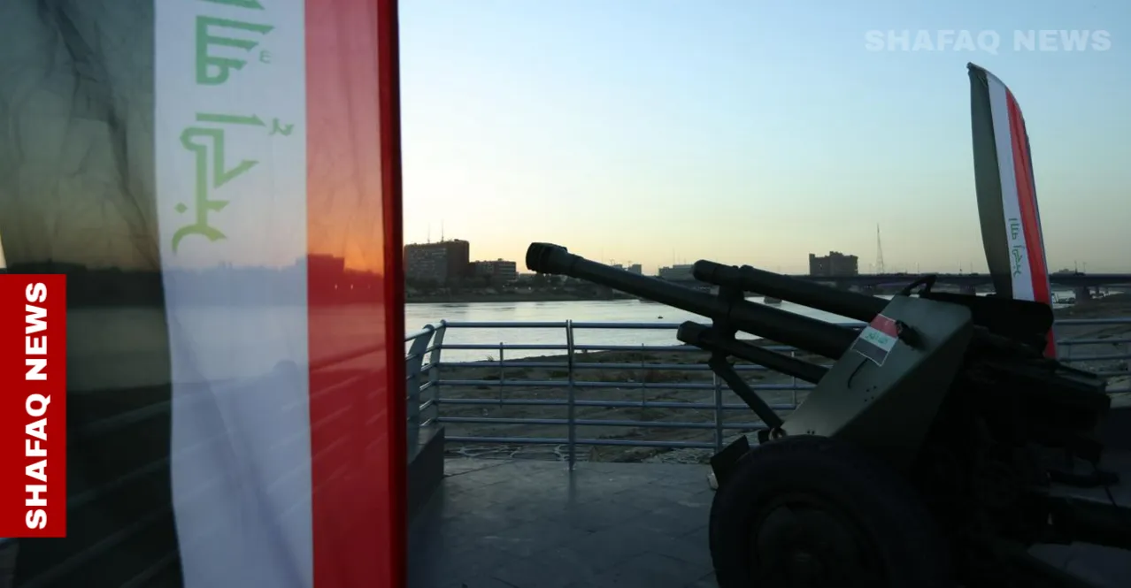 صور من بغداد.. مدفع الإفطار يطلق قذيفته الأولى