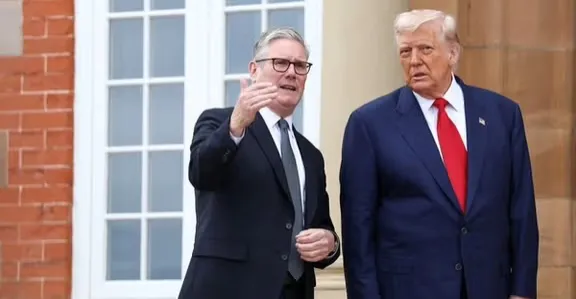 بريطانيا ترفض طلب ترمب لاستخدام قواعدها في مهاجمة إيران