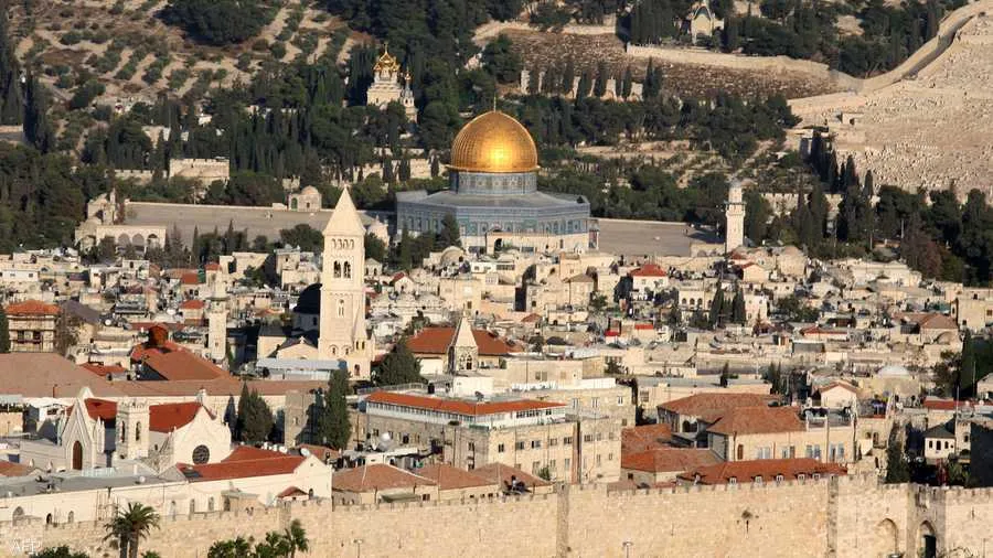 About 80K Palestinians gather at Al-Aqsa despite Israeli restrictions