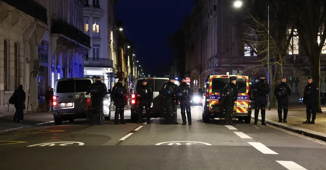 فرنسا تتهم 5 أشخاص بتمويل "حماس"