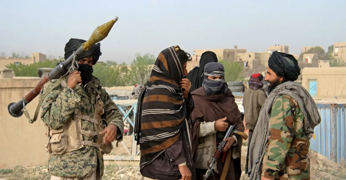 عشرات القتلى والجرحى بقصف باكستاني استهدف مناطق في أفغانستان