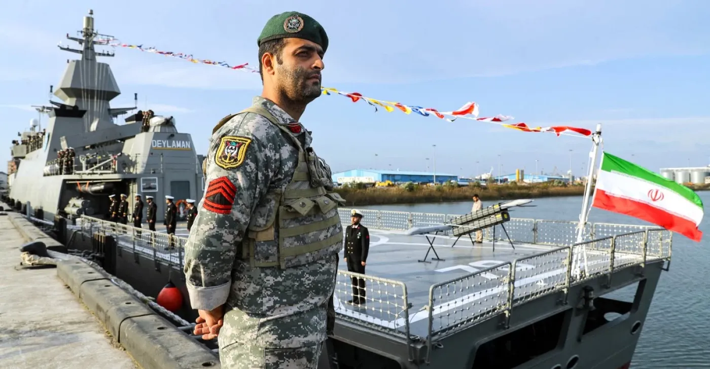 الدفاع الإيرانية تعلن جاهزيتها لأي مواجهة والخارجية تؤكد مواصلة "الدبلوماسية"