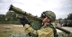 "فاينانشال تايمز": إيران أبرمت صفقة صواريخ سرية مع روسيا