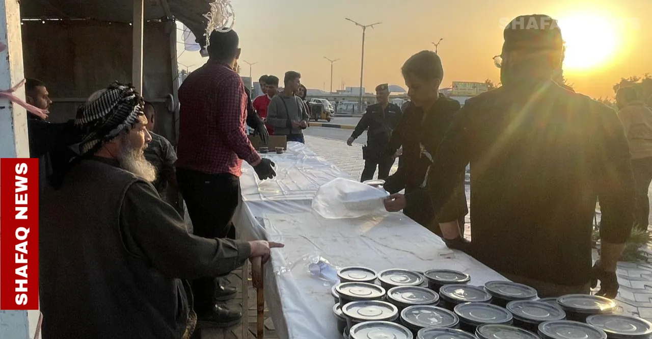 "لكم".. خيمة رمضانية توزع الإفطار للعوائل المتعففة في ديالى (صور)